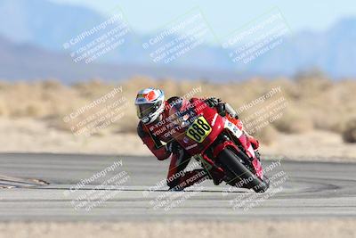 media/Dec-07-2025-CVMA (Sun) [[3e7d2de5dc]]/Race 9-Formula UL Shootout/